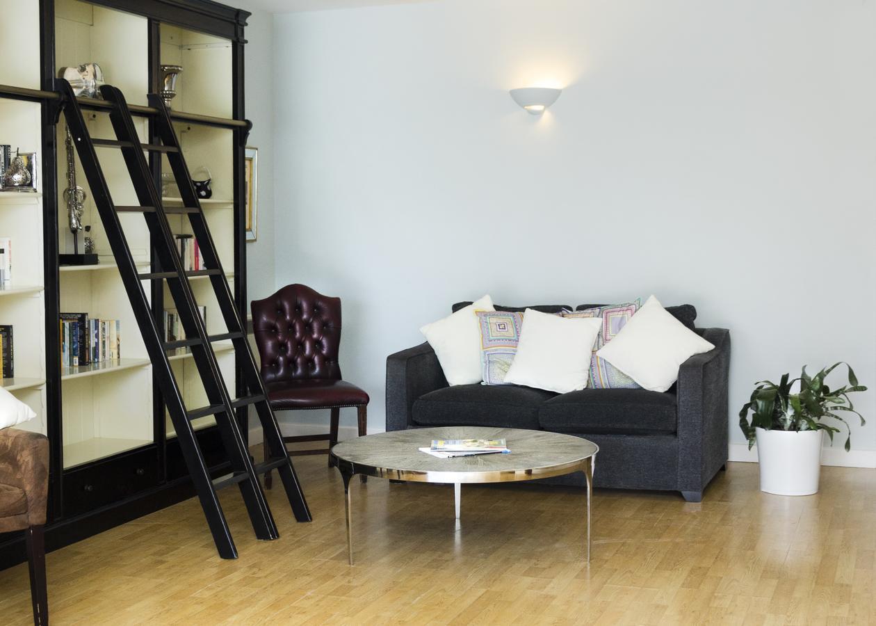 Beachcombers Hotel Grouville Екстер'єр фото